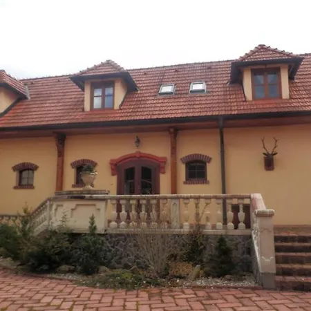 Appartamento Zámeček Zdíky - Moderní Malý Bujanov